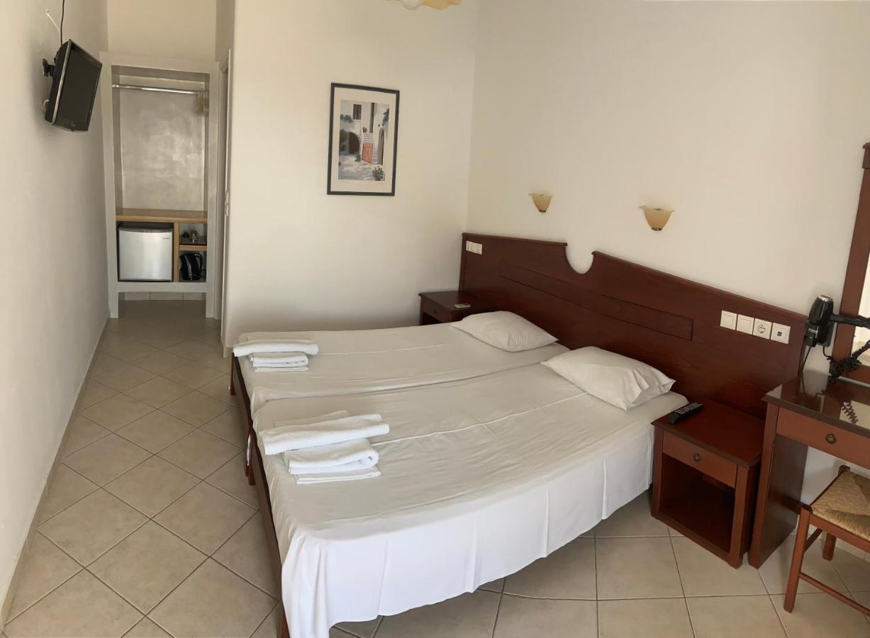 Elpis Rooms Mylopotas Exterior foto
